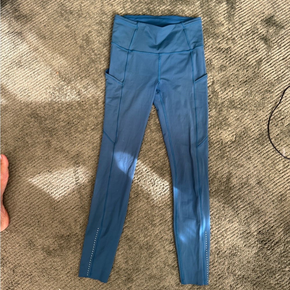 Lululemon High-Rise Leggings with Side Pockets – Size 4 (Blue Boreal Teal) 💙